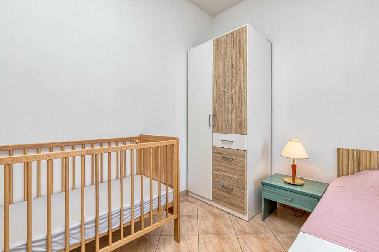 Sunrise Apartments Ρόβινι Εξωτερικό φωτογραφία
