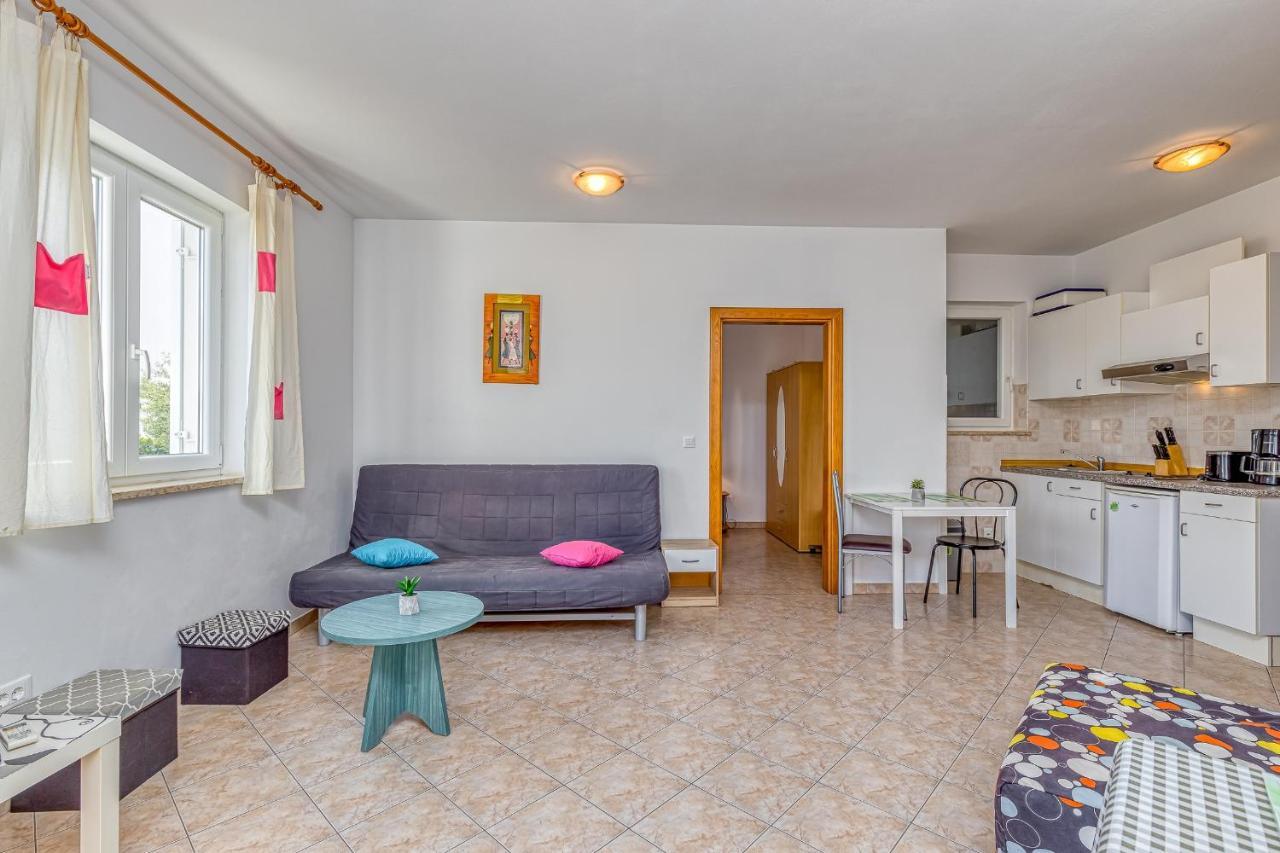 Sunrise Apartments Ρόβινι Εξωτερικό φωτογραφία