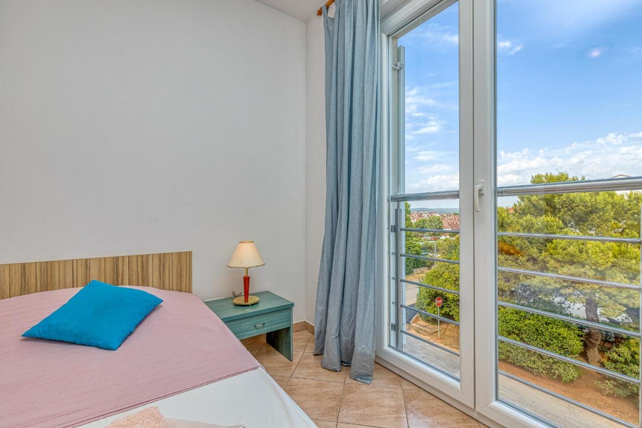Sunrise Apartments Ρόβινι Εξωτερικό φωτογραφία